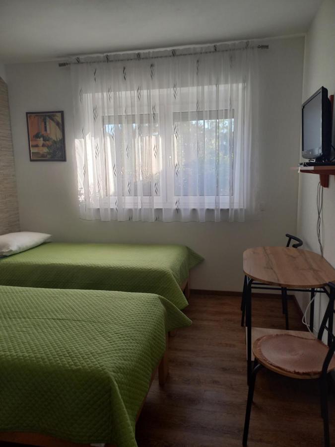 Apartma Majda Apartamento Sežana Exterior foto